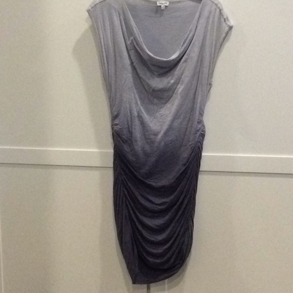 Splendid grey ombré top.